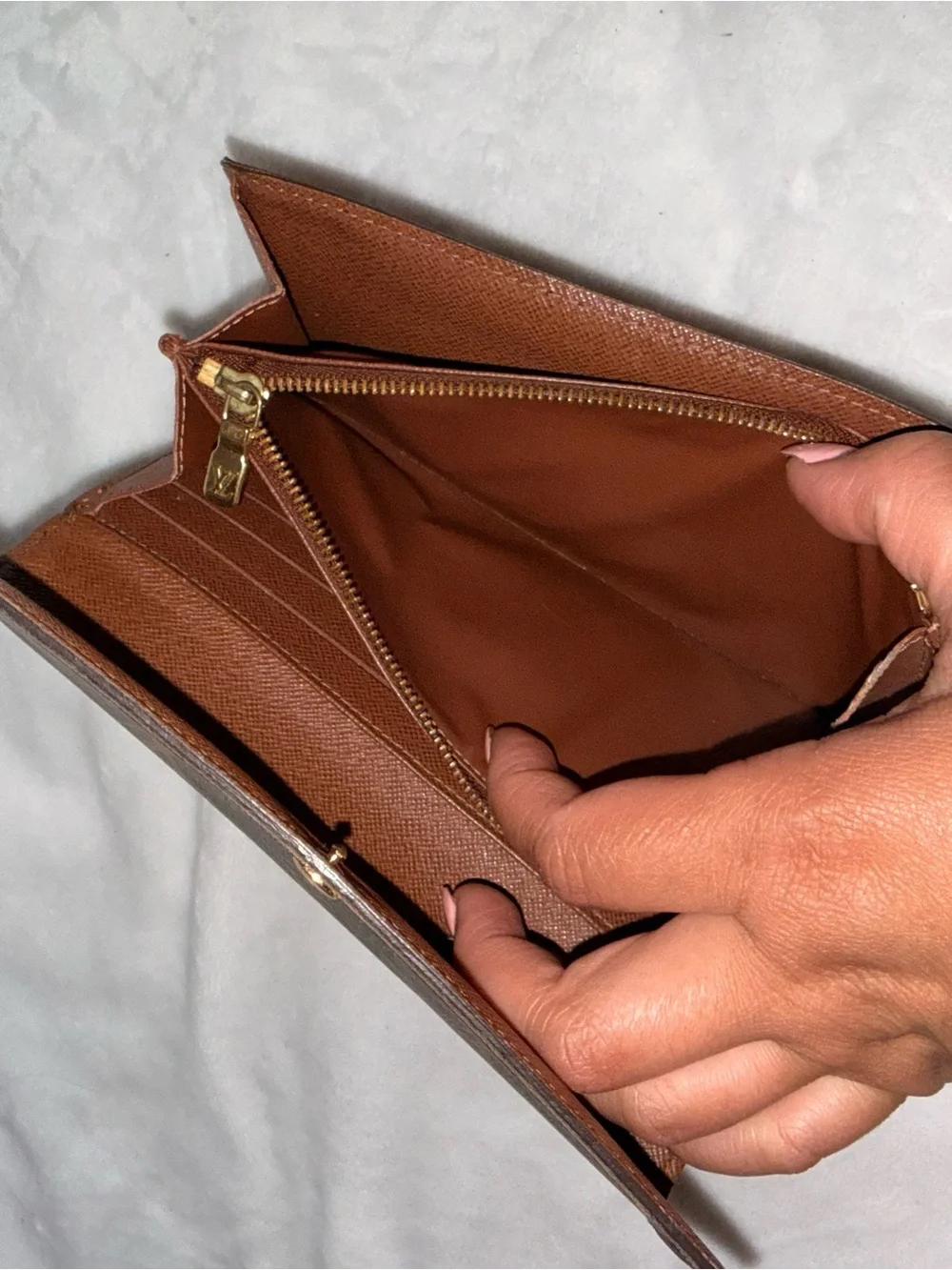 Louis Vuitton Monogram Sarah Wallet with DIY Strap CA1112